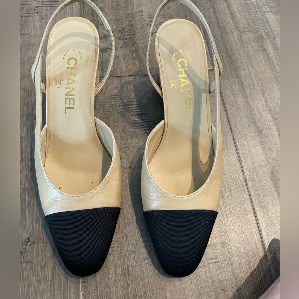 *sold* Chanel classic slingback size 36.5